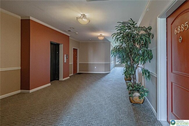 Building Photo - 6885 Pioneer Dr