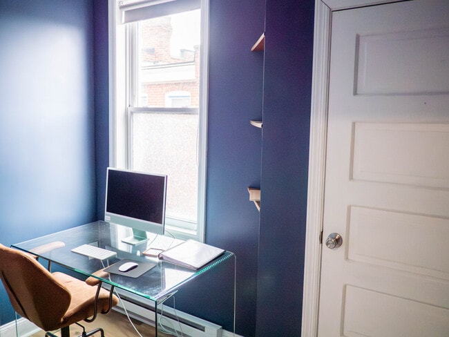 Building Photo - 276 46th St