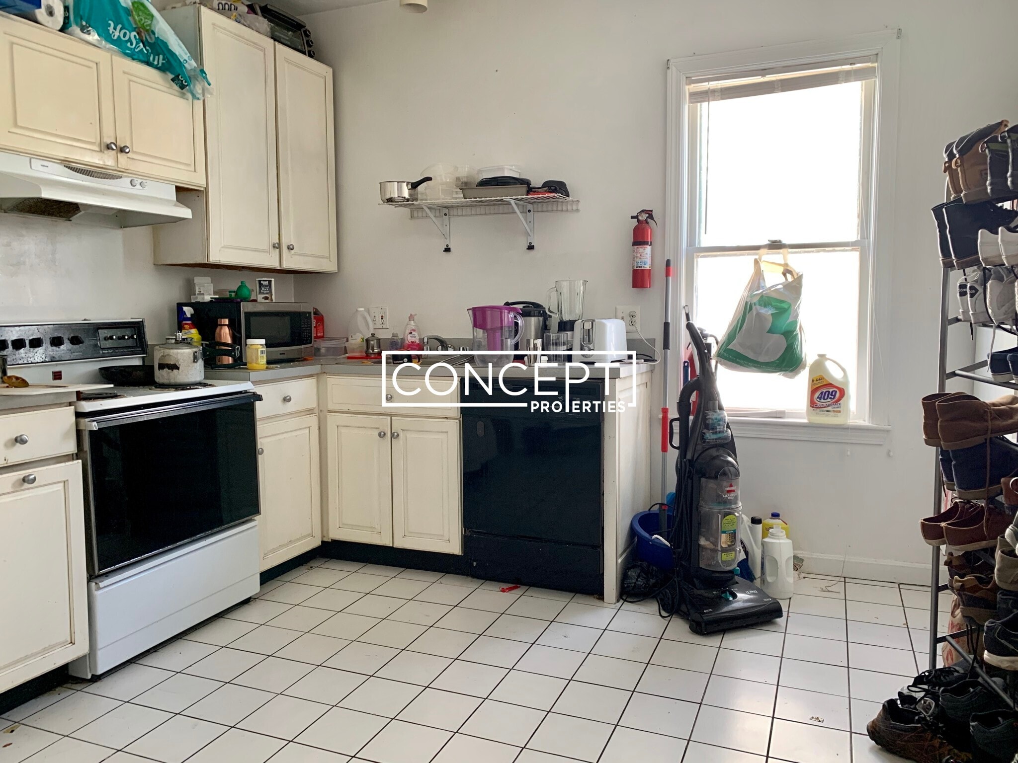 Building Photo - 26 Haskell St