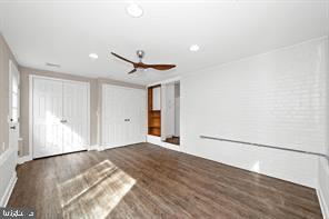 Building Photo - 504 Sharpley Ln