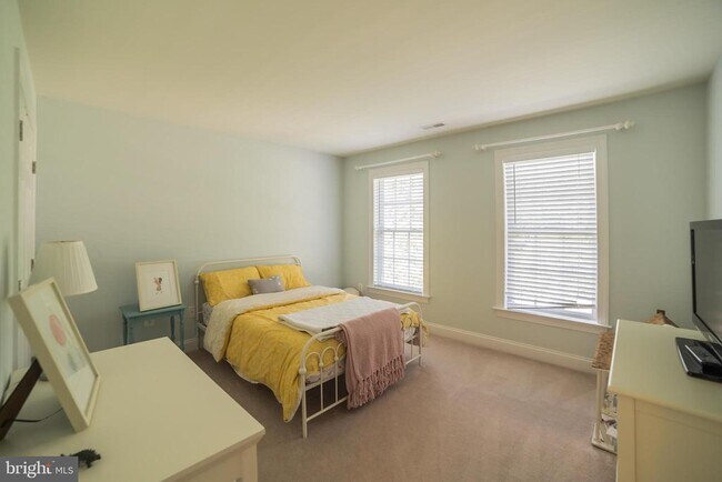 Building Photo - 3746 Spring Meadow Dr