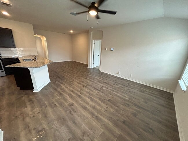 Building Photo - *COMING SOON* 3-Bedroom with Solar Panels & Resort Amenities – Pool, Gym!