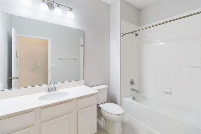 Building Photo - 1341 Clear Brook Pl