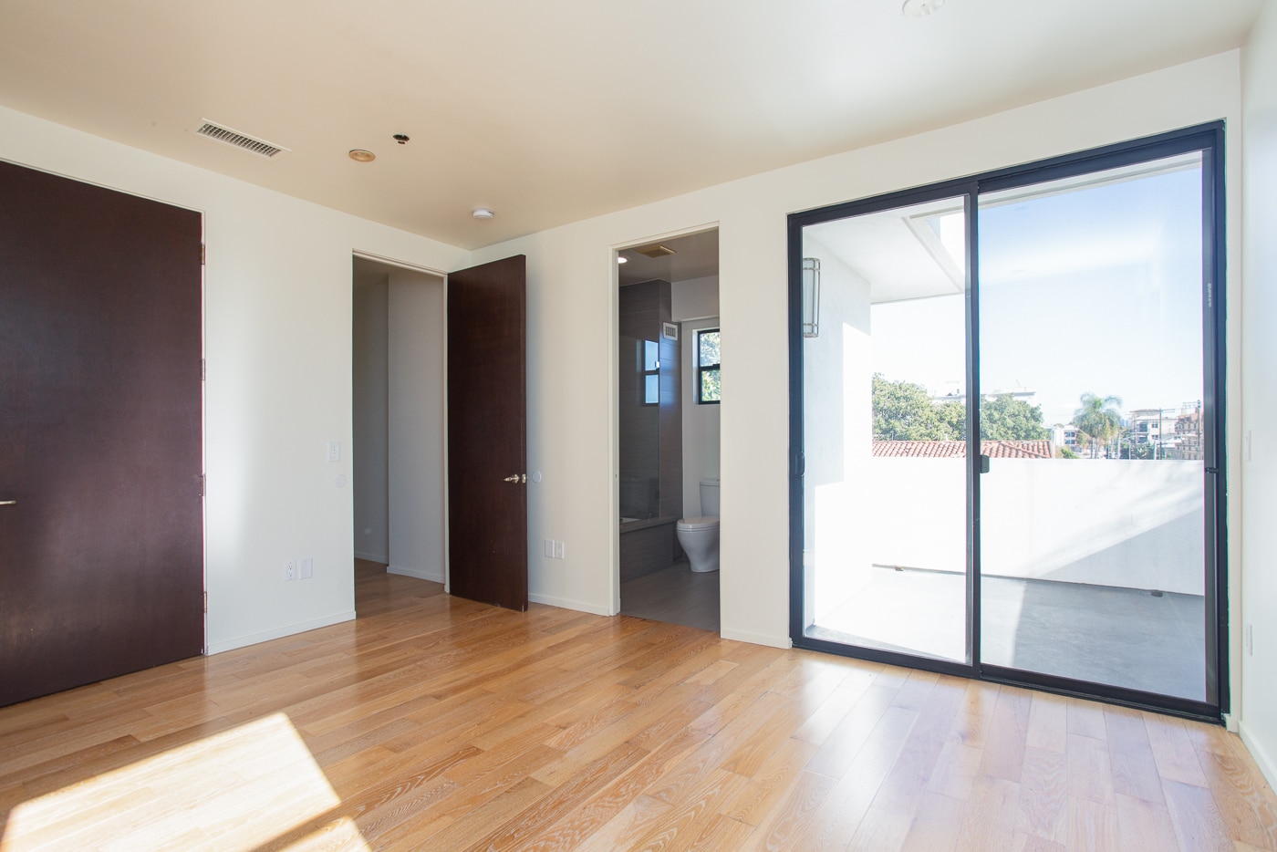 Building Photo - 8639 Whitworth Dr