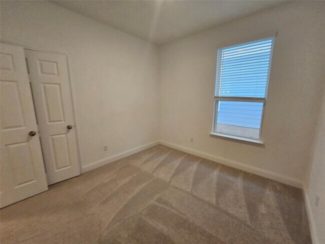 Building Photo - 1512 Brimhurst Dr