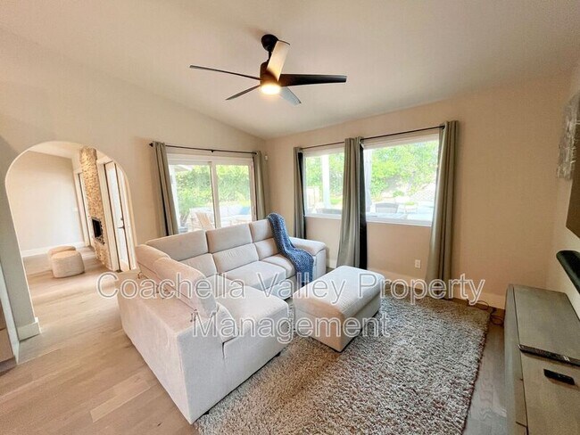 Building Photo - 39866 Newcastle Dr