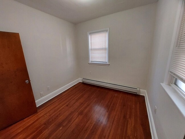 Building Photo - 104 Avenue A