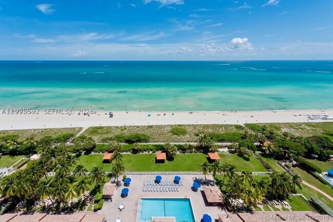 Building Photo - 2555 Collins Ave