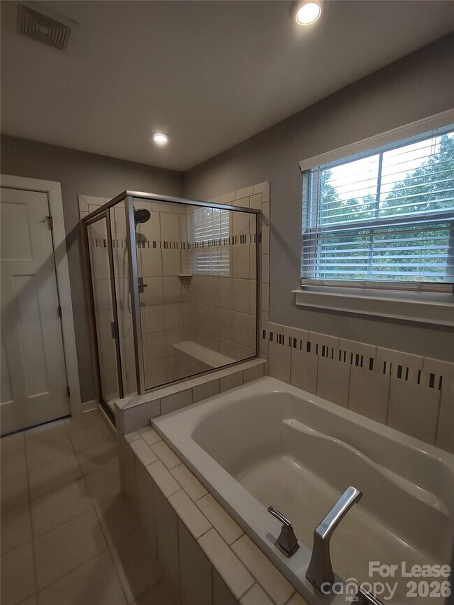 Building Photo - 10474 Black Locust Ln