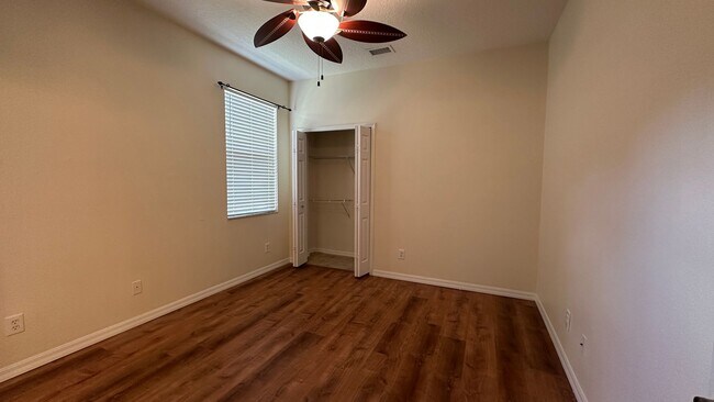 Building Photo - 1653 Cherry Ridge Dr