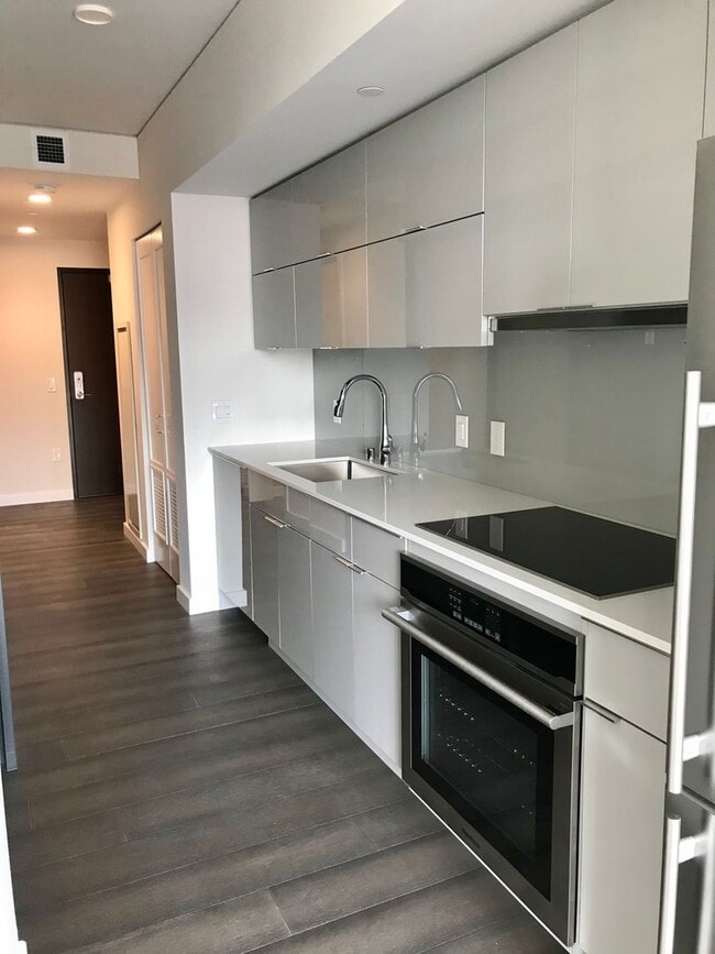 Building Photo - Brand New One Bedroom for Rent at Fabulous...