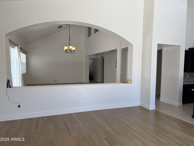Building Photo - 4333 E Grand Canyon Dr
