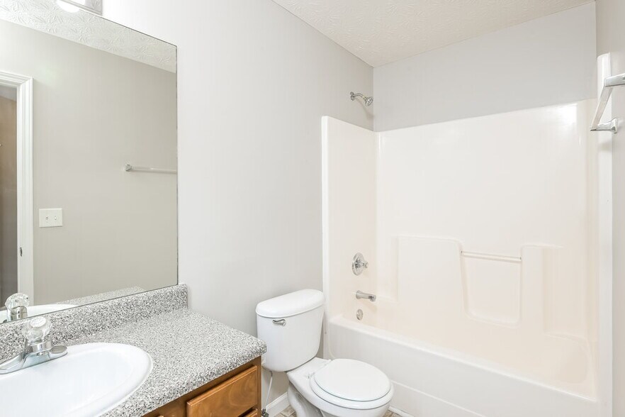 Building Photo - 55 Magan Ct
