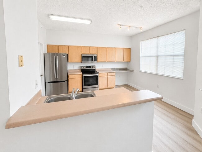 Building Photo - 10873 Windsor Walk Dr