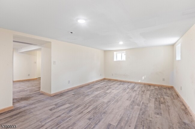 Building Photo - 108 Paine Ave