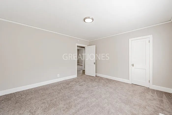 Building Photo - 1937 Bullard St