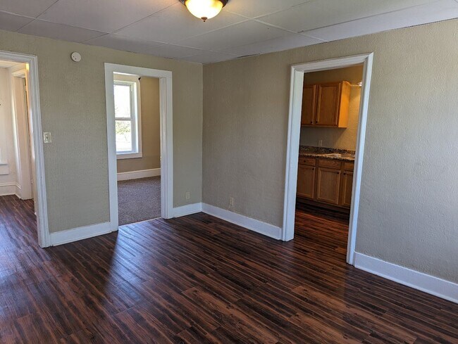 Building Photo - 626 Washington St