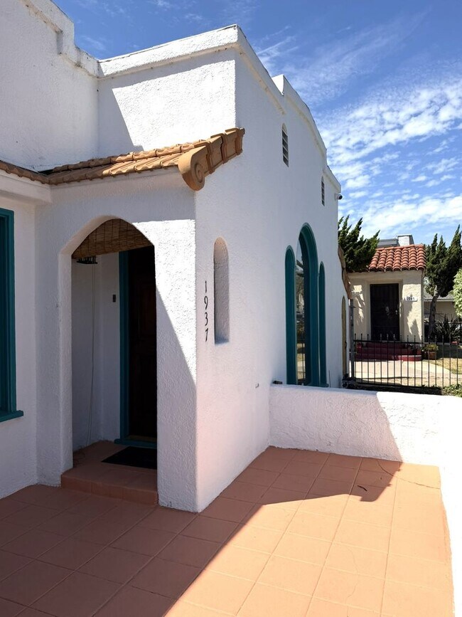 Building Photo - 479