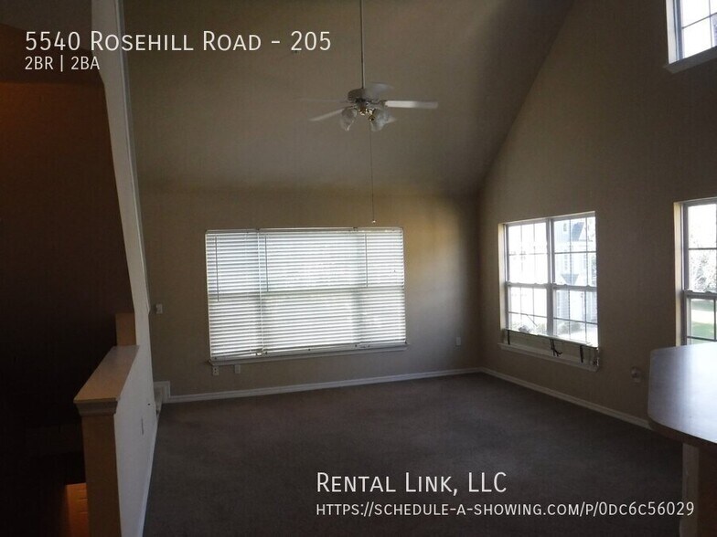 Building Photo - 5540 Rosehill Rd