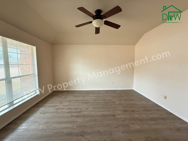 Building Photo - Beautiful 4-Bedroom Home with Scenic Backyard for Lease in Mesquite!