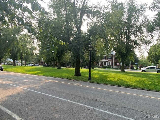 Building Photo - 115 Bidwell Pkwy