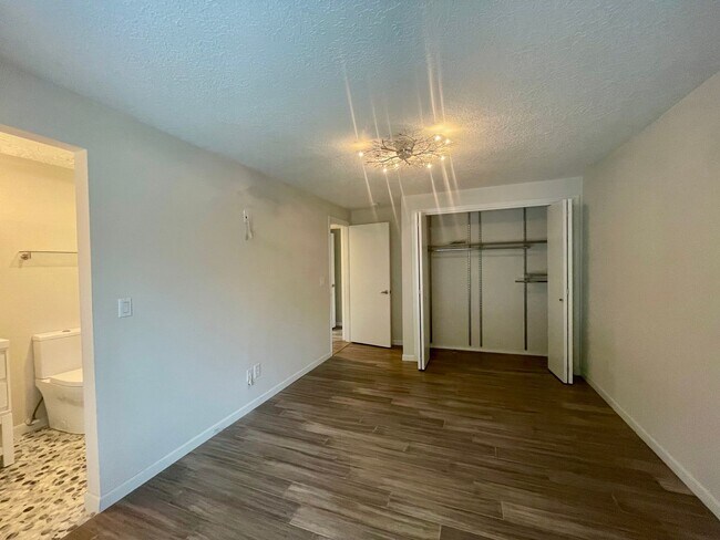Building Photo - 12956 SE 126th Ave