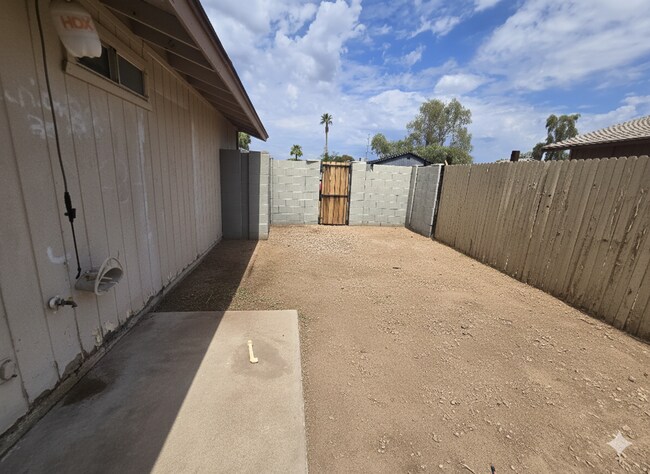 Building Photo - 2 Bed 1 Bath Spacious Apartment in Mesa