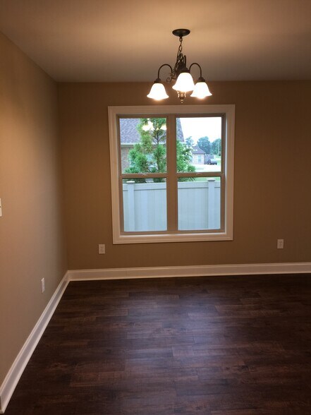 Building Photo - 26074 Capshaw Rd