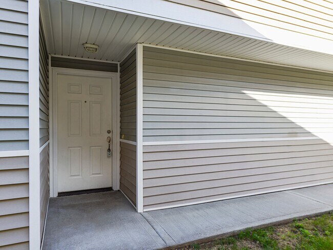 Building Photo - 22471a