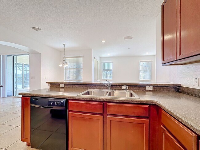 Building Photo - Pool Home-Bella Lago-3786 Eagle Isle Kissimmee FL 34746