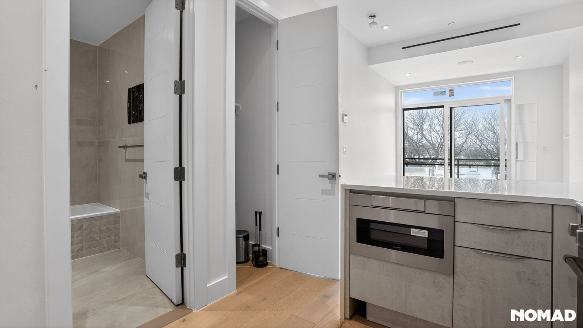 Building Photo - 1129 Halsey St