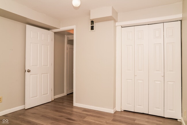 Building Photo - 4002 Harmony Dr
