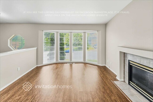 Building Photo - 8018 Crown Ridge Blvd