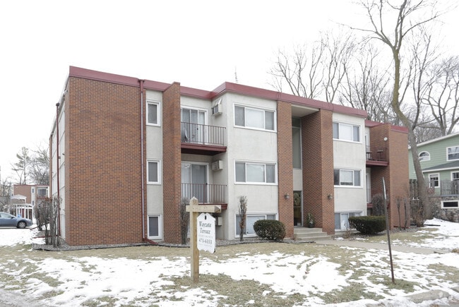Building Photo - Wayzata Terrace Apartments