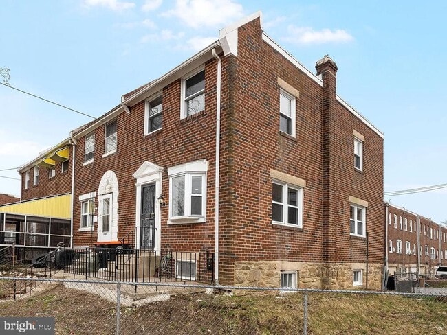 Building Photo - 1006 Butler St