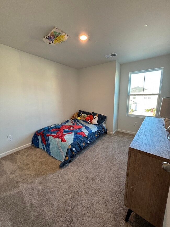 Building Photo - 523 Salty Pine Dr