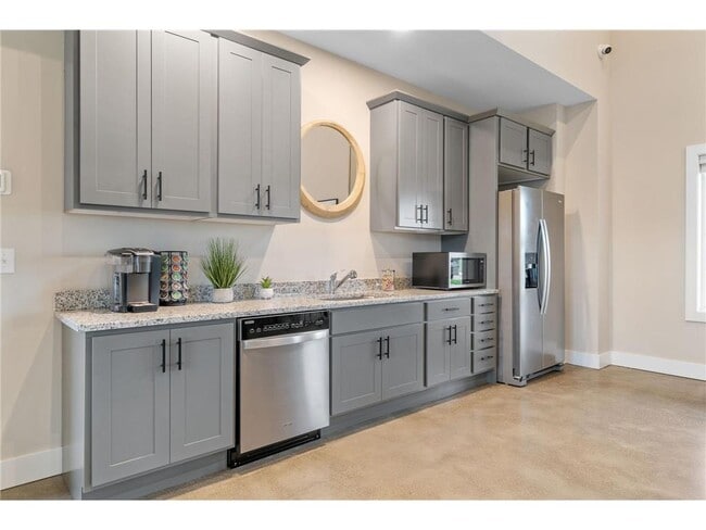 Building Photo - 1165 Dundalk Trl