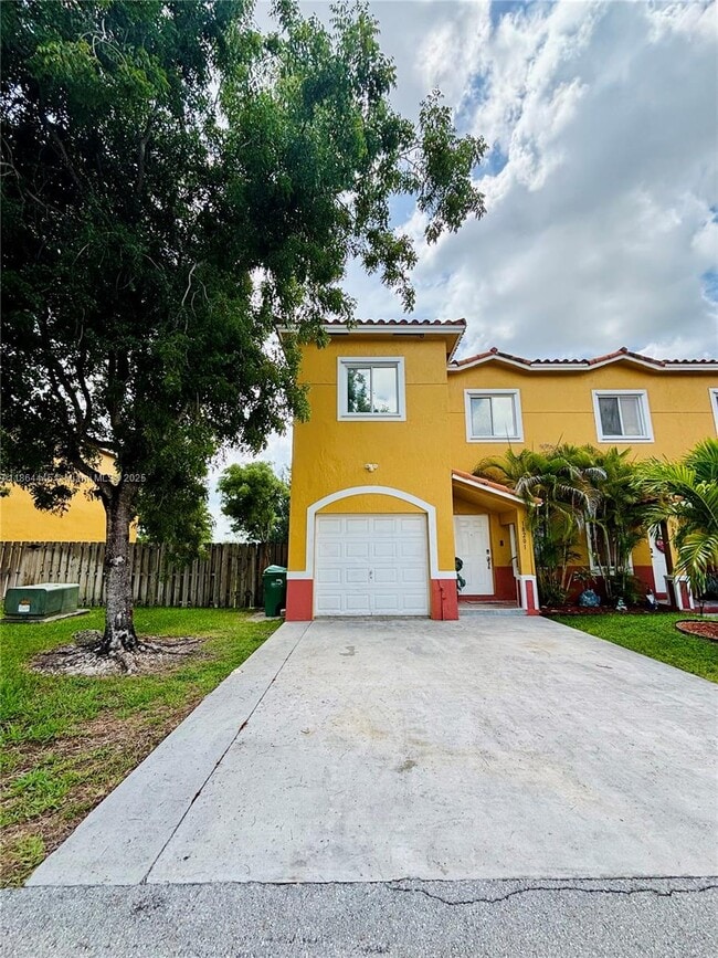 Primary Photo - 18201 SW 108th Pl
