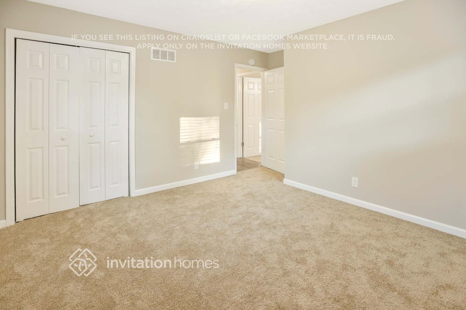Building Photo - 3857 Pointe Bleue Dr