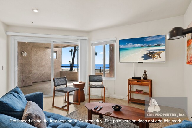 Building Photo - Newly Renovated Vacation Rental with Ocean...
