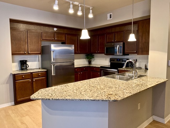 Building Photo - 101 Prairie Dunes Dr