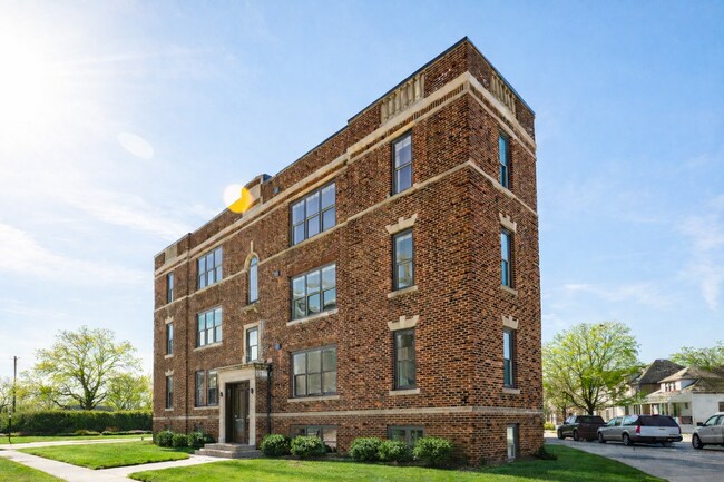 Building Photo - Sterling Apartments