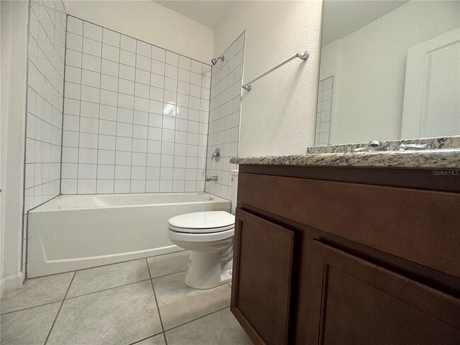 Building Photo - 819 Fillmore Ct