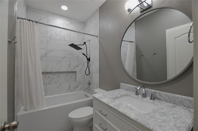 Building Photo - 2757 Cascade Cove Dr