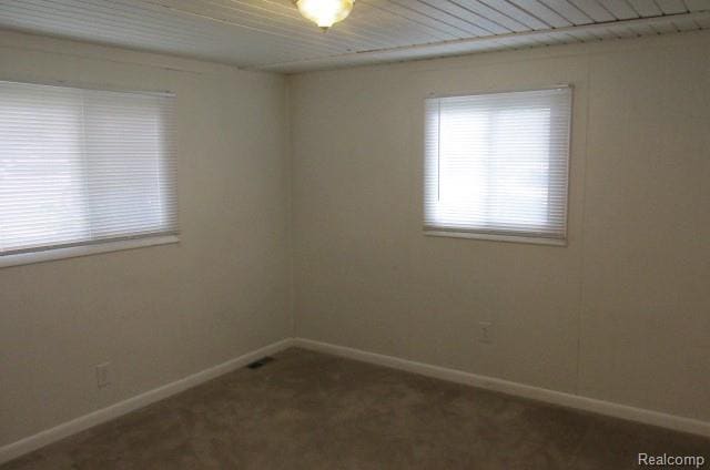 Building Photo - 2876 Stennett St