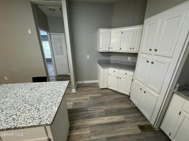 Building Photo - 241 Passmore Rd