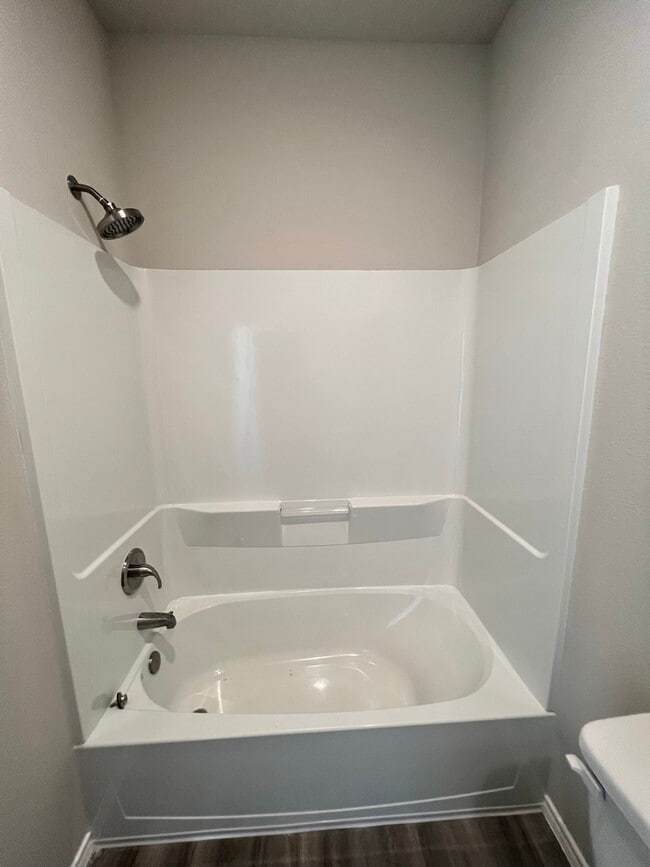 Building Photo - 11606 Vistawood St