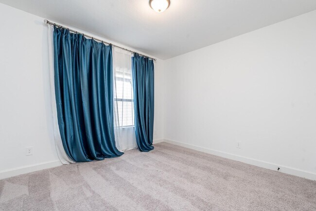 Building Photo - 4118 Ana Ridge Ln