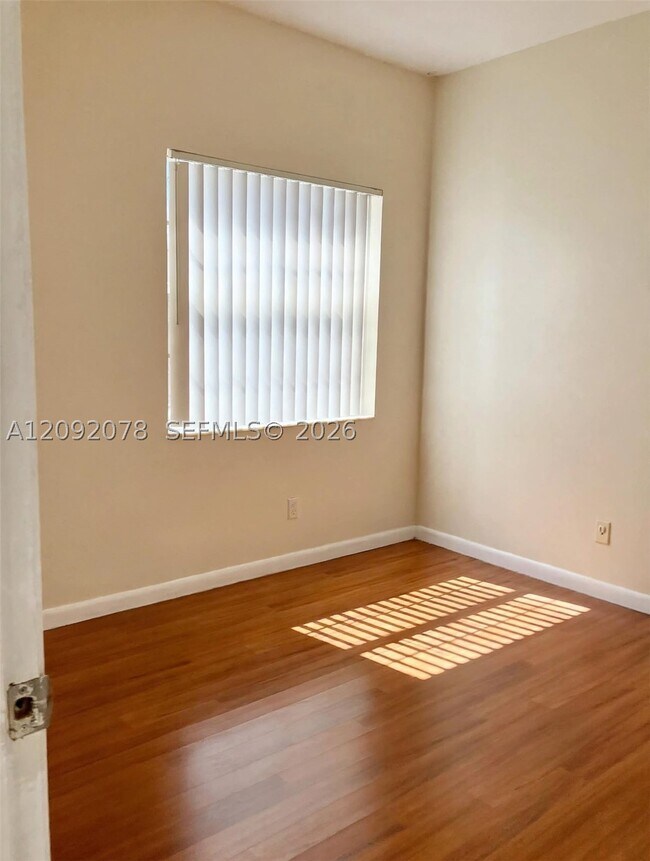 Building Photo - 631 Cypress Lake Blvd