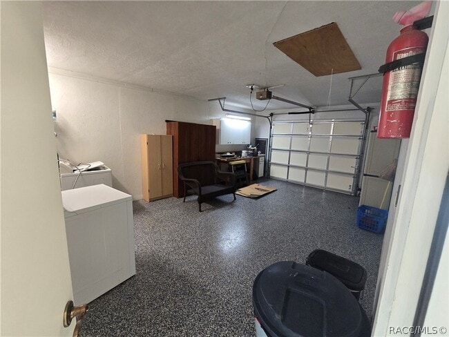 Building Photo - 2280 N Hardee Point